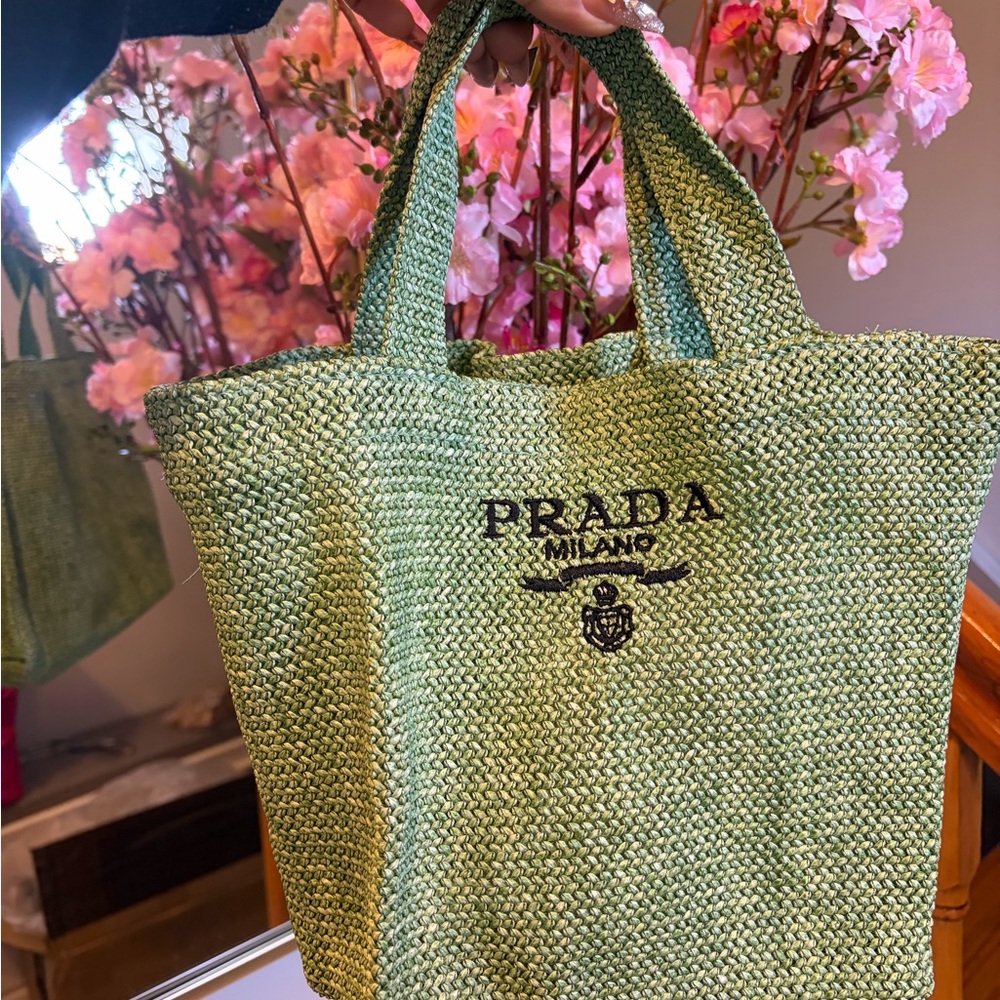 Prada Milano Sage Green Raffia Tote – VIP / GWP - Picture 2 of 6
